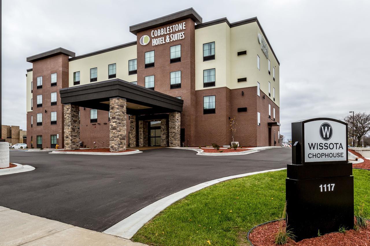 Cobblestone Hotel & Suites - Stevens Point Exterior foto
